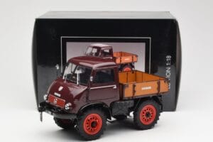 Mercedes Unimog 401 With Westfalia Cabin Schuco 1:18 450014300 Метал — снимка 8 от 8