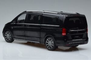 Mercedes V-Class W447 V260L Черен Mercedes 1:18 QALCN89911150 Метал — снимка 6 от 8