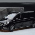 Mercedes V-Class W447 V260L Черен Mercedes 1:18 QALCN89911150 Метал - image 8 of 8
