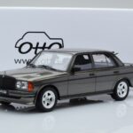 Mercedes W123 AMG 280 Сив Otto 1:18 - image 6 of 6