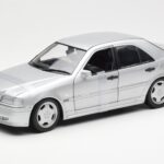 Mercedes C36 AMG W202 Сребрист UT Models 1:18