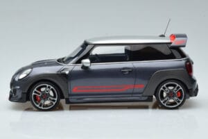 Mini John Cooper Works GP F56 Сив Otto 1:18 OT407 Смола — снимка 3 от 6