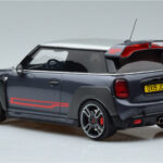 Mini John Cooper Works GP F56 Сив Otto 1:18 - image 5 of 6