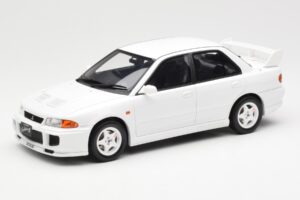 Mitsubishi Lancer Evo III Scotia Бял Otto 1:18