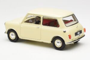 Morris Mini Minor Бял Kyosho 1:18 08964W Метал — снимка 7 от 8