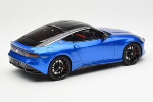 Nissan Fairlady Z Z35 Bayside Син GT Spirit 1:18 GT387 Смола — снимка 2 от 6