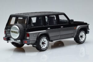 Nissan Patrol GR Y60 Сив Otto 1:18 OT993 Смола — снимка 2 от 6