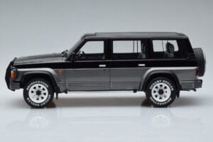 Nissan Patrol GR Y60 Сив Otto 1:18 OT993 Смола — снимка 3 от 6