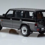 Nissan Patrol GR Y60 Сив Otto 1:18 - image 5 of 6