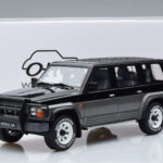 Nissan Patrol GR Y60 Сив Otto 1:18 - image 6 of 6