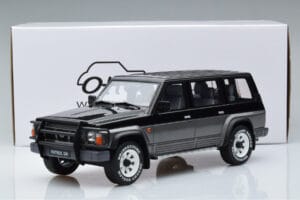 Nissan Patrol GR Y60 Сив Otto 1:18 OT993 Смола — снимка 6 от 6