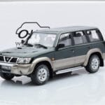 Nissan Patrol GR Y61 Зелен Otto 1:18 - image 5 of 5