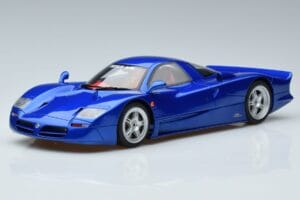 Nissan R390 GT1 Road Car GT Spirit 1:18 GT403 Смола