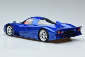 Nissan R390 GT1 Road Car GT Spirit 1:18 GT403 Смола — снимка 5 от 6