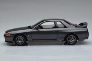 Nissan Skyline GT-R BNR32 Nismo Сив Otto 1:18 OT411 Смола — снимка 3 от 6