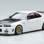 Nissan Skyline GT-R R34 Nismo Z-Tune Бял MotorHelix 1:18