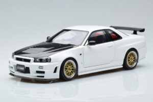 Nissan Skyline GT-R R34 Nismo Z-Tune Бял MotorHelix 1:18
