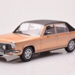 Opel Diplomat B Бежов Металик MCG 1:18