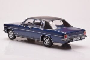 Opel Diplomat B Тъмносин Металик MCG 1:18 MCG18336 Метал — снимка 5 от 6