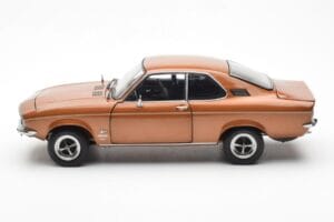 Opel Manta A Бронз Металик Norev 1:18 183624 Метал — снимка 4 от 8