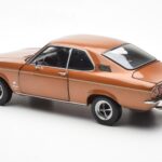 Opel Manta A Бронз Металик Norev 1:18 - image 7 of 8