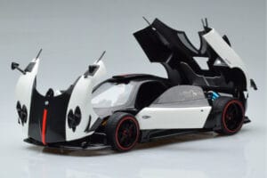 Pagani Zonda Cinque Бял Benny Almost Real 1:18 850601001 Метал — снимка 2 от 12