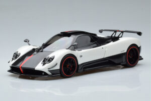 Pagani Zonda Cinque Бял Benny Almost Real 1:18