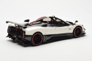 Pagani Zonda Cinque Roadster Бял Benny Almost Real 1:18 850611001 Метал — снимка 3 от 8