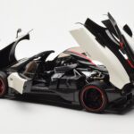 Pagani Zonda Cinque Roadster Бял Benny Almost Real 1:18 - image 5 of 8