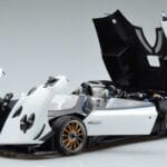 Pagani Zonda HP Barchetta Carbon Fiber Бял LCD 1:18 LCD18009 WH Метал - image 2 of 9