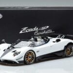 Pagani Zonda HP Barchetta Carbon Fiber Бял LCD 1:18 LCD18009 WH Метал - image 9 of 9