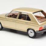 Peugeot 104 GR Бежов Металик Norev 1:18 - image 5 of 6