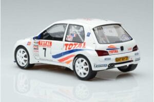 Peugeot 106 Maxi Rally D'Antibes 2000 Otto 1:18 OT947 Смола — снимка 5 от 6