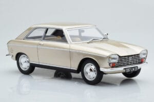 Peugeot 204 Coupe Бежов Otto 1:18 OT1024 Смола — снимка 4 от 6