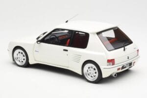 Peugeot 205 Dimma Бял Otto 1:18 OT681 Смола — снимка 5 от 6