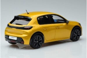 Peugeot 208 GT Line Жълт Otto 1:18 OT930 Смола — снимка 2 от 6