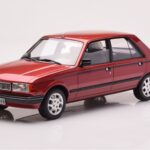 Peugeot 305 GTX Червен Plaisir Otto 1:18
