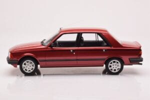 Peugeot 305 GTX Червен Plaisir Otto 1:18 OT1032 Смола — снимка 3 от 6