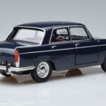 Peugeot 404 Син Norev 1:18 184836 Метал - image 3 of 7