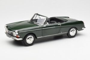 Peugeot 404 Кабриолет Antique Green Лимитирано Издание Norev 1:18