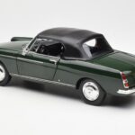 Peugeot 404 Кабриолет Antique Green Лимитирано Издание Norev 1:18 - image 7 of 8
