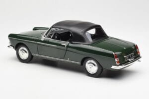 Peugeot 404 Кабриолет Antique Green Лимитирано Издание Norev 1:18 184829 Метал — снимка 7 от 8