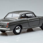 Peugeot 404 Coupe Graphite Сив Norev 1:18 - image 3 of 7