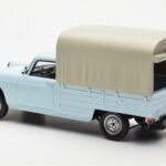 Peugeot 404 Pickup Bache Пастелно Синьо Otto 1:18 - image 5 of 6