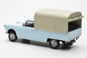 Peugeot 404 Pickup Bache Пастелно Синьо Otto 1:18 OT1036 Смола — снимка 5 от 6
