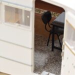 Peugeot 404 С Каравана Henon Norev 1:18 184837 Метал - image 6 of 7