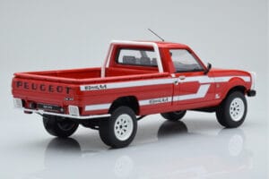 Peugeot 504 Dangel Pickup Червен Otto 1:18 OT436 Смола — снимка 2 от 6