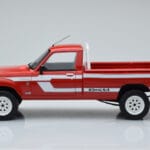 Peugeot 504 Dangel Pickup Червен Otto 1:18 - image 3 of 6