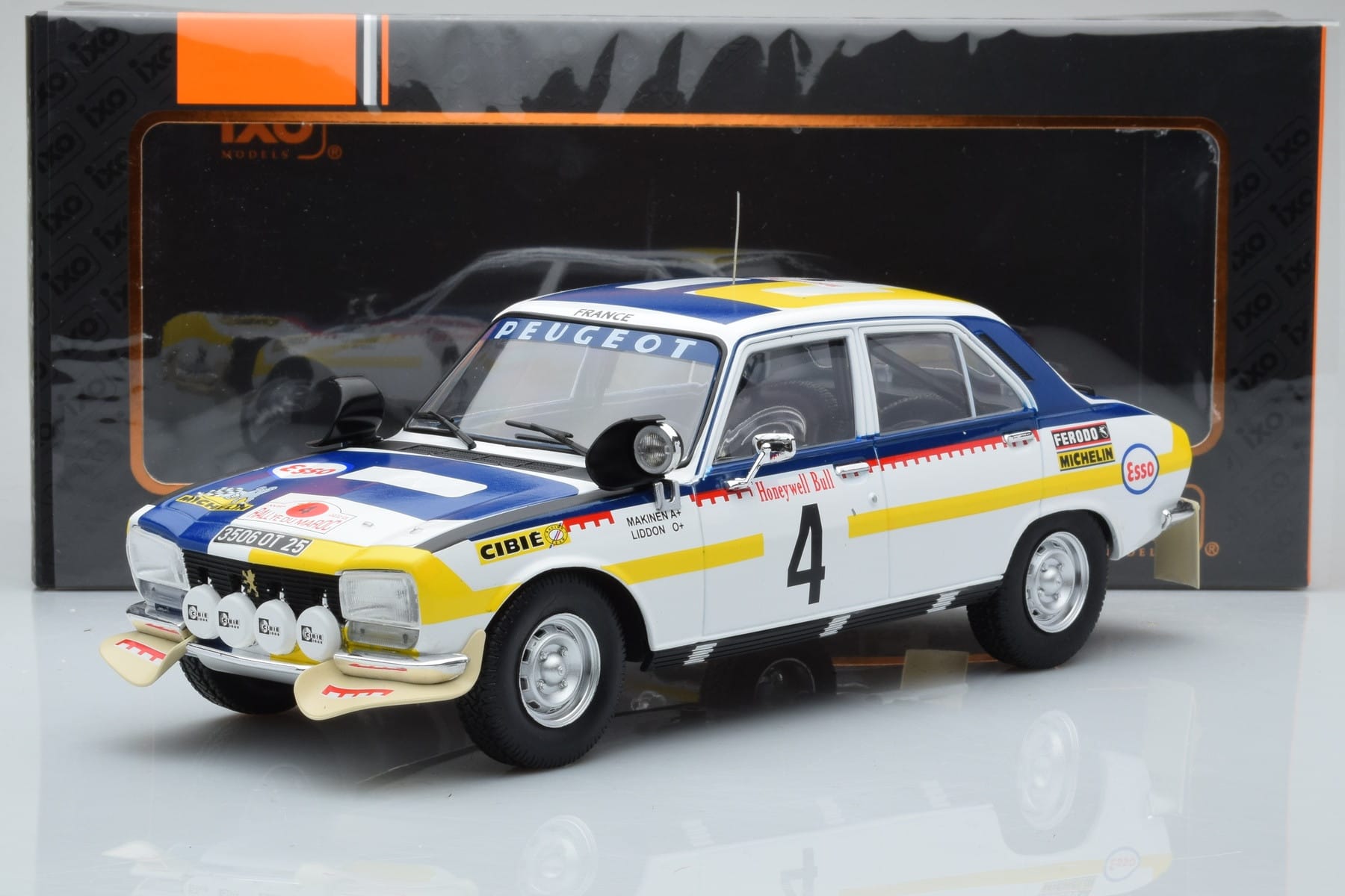 Peugeot 504 Ti #4 T. Makinen / H. Liddon Rally Morocco 1975 IXO 1:18 18RMC044B Метал — снимка 6 от 6