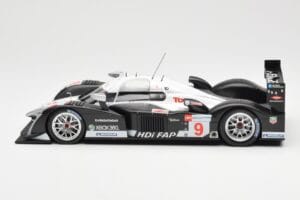 Peugeot 908 HDI FAP LMP1 #9 F. Montagny / R. Zonta / N. Kilen 3rd Place 24 Hours of Le Mans 2008 Minichamps 1:18 150081209 Ме — снимка 3 от 6